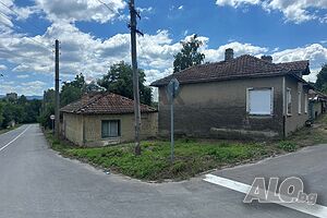Селска къща - за продажба, с. Иваново, обл. Шумен
