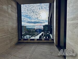 Луксозен апартамент с две спални за продажба, гр. Варна, Бриз