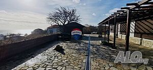 Градска къща с три спални, двор, барбекю и панорамна морска гледка, гр. Балчик