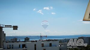 Тристаен апартамент, кв. Възраждане, гр. Варна