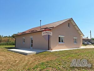 Извънградска къща в село Преспа, обл. Добрич