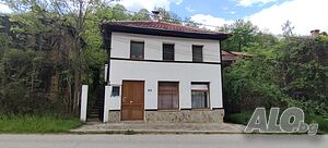 Обзаведена вила в Троянски Балкан!