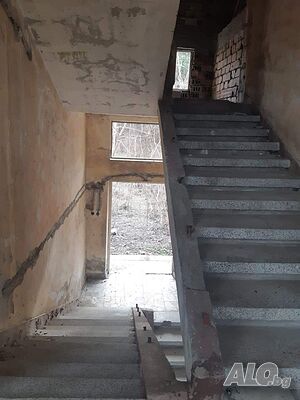 image_9