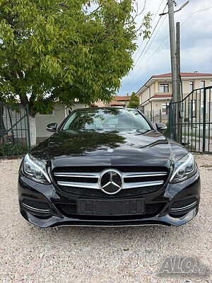 Mercedes-Benz C220