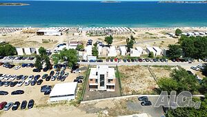 Нова къща на първа линия до морето, РЗП 315 кв.м., перфектна морска панорама