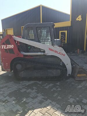 Верижен мини челен товарач 5 т. Takeuchi TL150 ПОД НАЕМ от Рентекс