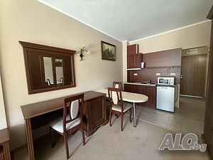 Просторно студио с гледка басейн и море във комплекс Феста Ризорт Поморие