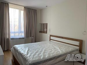 Двустаен апартамент в ж.к. Студентски град.