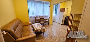 Двустаен апартамент в ж.к. Западен парк.
