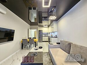 Двустаен апартамент в жк. Тракия/ В затворен комплекс!