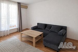 ЕКСКЛУЗИВНО! Четиристаен апартамент в района на Каменица 1