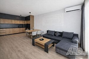 Двустаен апартамент в района на Центъра/ С ПАРКОМЯСТО!
