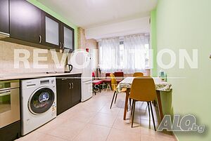 Двустаен апартамент в ж.к. Хиподрума
