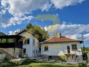 Къща за продажба в с. Рашково, област София