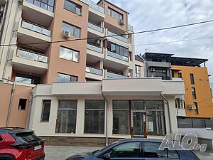 Бистро(Офис) 74кв.м., ново строителство, партер, под наем