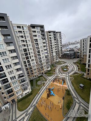 Двустаен апартамент в Томов плаза, непоследен етаж