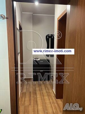 Двустаен апартамент 68 кв.м Тухла 2 етаж Непоследен