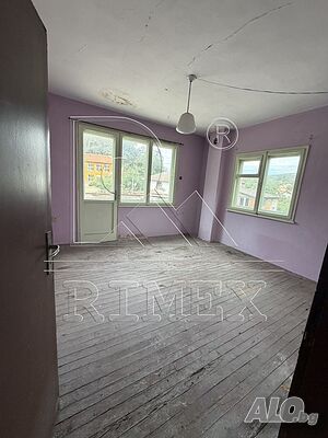 114 кв.м РЗП 400 кв.м двор