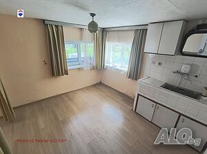 Градска къща за продажба кв. Родина 2, гр. Русе