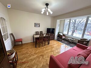 Тристаен апартамент за продажба кв. Здравец Изток