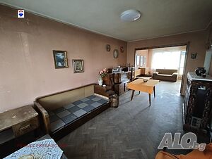 Тристаен апартамент за продажба кв. Широк център