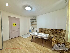 Градска къща на два етажа за продажба топ център гр. Русе
