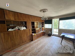 Тристаен апартамент за продажба кв. Широк център