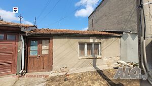 Градска къща с двор за продажба кв. Новата махала