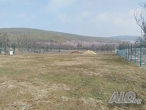 Парцел за жилищно строителство
