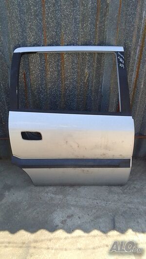 Врата Opel Zafira 2001г. (задна дясна)