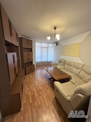 Тристаен обзаведен апартамент под наем до Събота пазара, кв. Кючук Париж