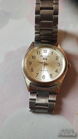 Кварцов часовник seiko 5