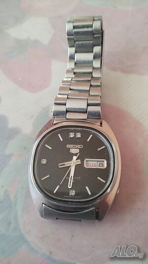 Часовник seiko5
