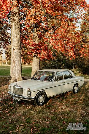 Ретро автомобил под наем - Mercedes 1968 г.