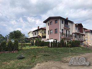 уникална къща
