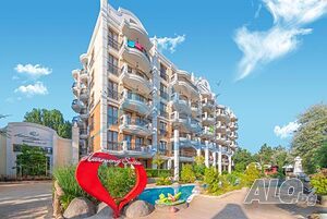 Луксозен двустаен апартамент в комплекс Хармони, Слънчев Бряг