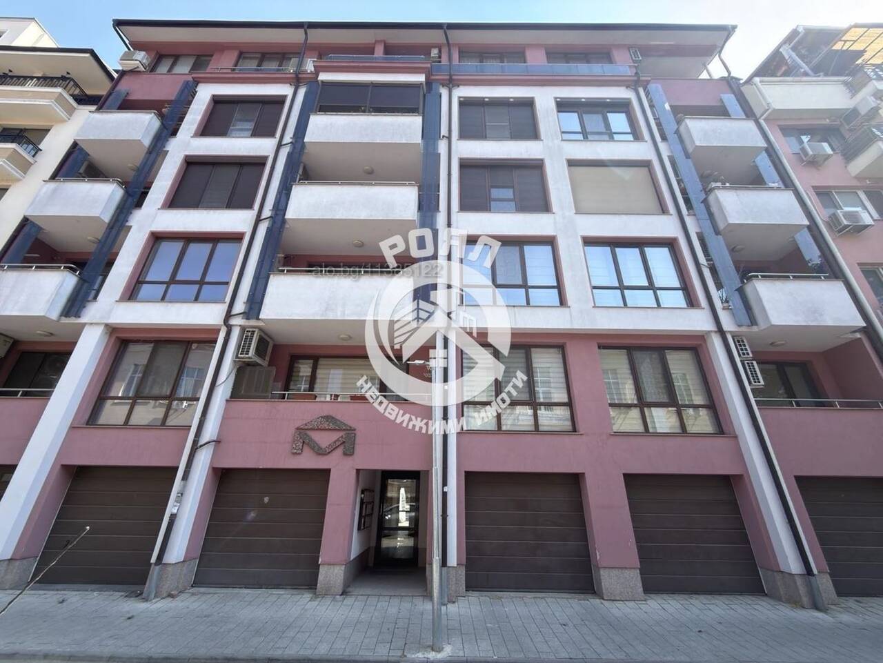 Роял Имоти продава Ексклузивно четиристаен апартамент в кв. Мараша, гр. Пловдив