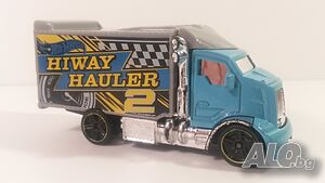 Количка Hot Wheels Hiway Hauler 2