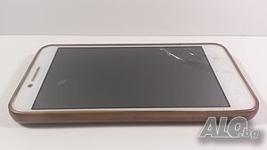 Телефон Lenovo Vibe A2020a40 с пукнат дисплей