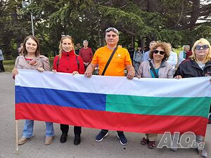 Руски знамена за българи. Тениски с Русия и Вл. Путин