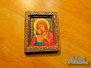 Стара малка джобна икона Богородица с младенеца,  Дева Мария - за зачатие и раждане на дете, съхранен