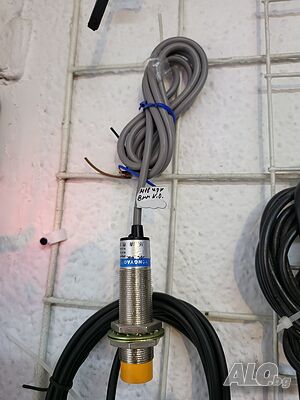 Индуктивен датчик М18 - n,p,n - 8 mm