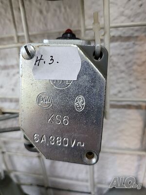 Чешки краен изключвател KS6 F 01 с мини бутон червен 1 нормално затворен контакт - 6А380V~