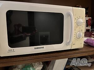 Микровълнова фурна SAMSUNG