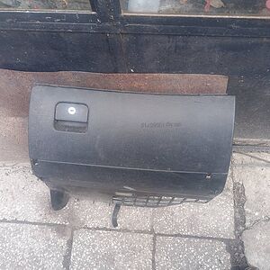 Жабка + Плафони За Ауди А6 2000г / Audi A6 2000y