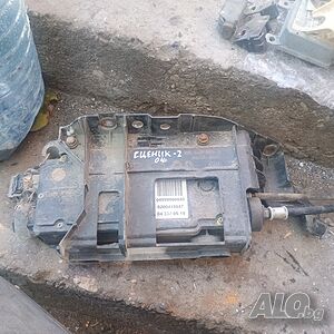 Паркинг - Ръчна Спирачка За Рено Сценик 2004г / Renault Scenic 2004y