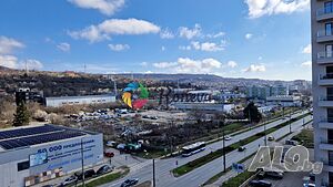 Продавам парцел в м-ст ”Планова”, кв. ”Възраждане”