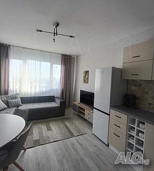 продава обзаведен апартамент, след цялостен основен ремонт