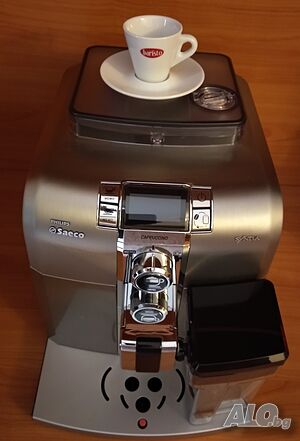 Саекоекселлент ЕООД продава кафе машина Philips - Saeco Syntia Class с каничка за мляко