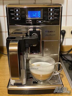 Saeco Pico Baristo HD8928 е една компактна кафемашина